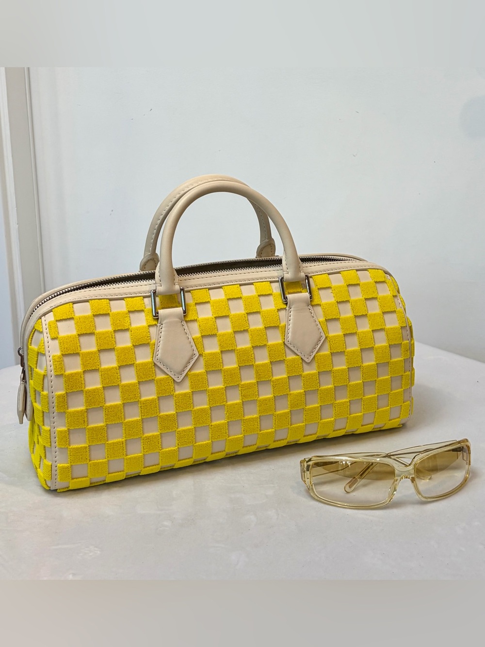 Louis Vuitton 2013 LTD Damier Plush Cube Speedy EastWest, yellow/silver, EUC🦄 - Picture 6 of 17